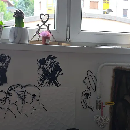 Di Apartamento *